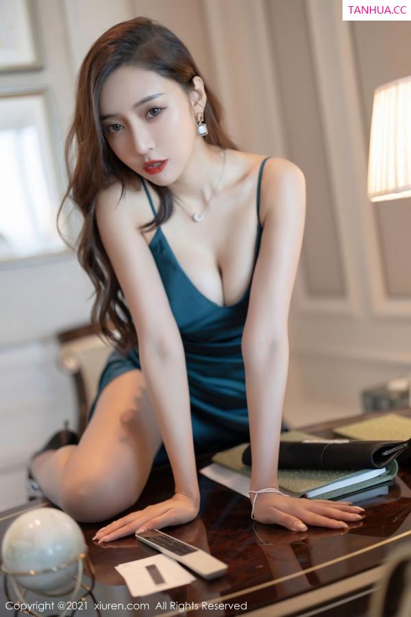 王馨瑶  [XiuRen]高清写真图 2021.09.23 No.3986 王馨瑶yanni第19张图片